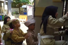 45-KB-TK-YIMI-COOKING-MEATBALLS