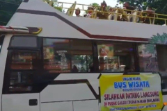 47-KB-TK-YIMI-COOKING-MEATBALLS